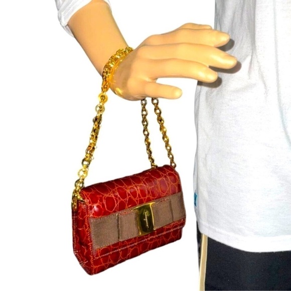 Alligator Salvatore Ferragamo Waist Bag - Picture 2 of 3